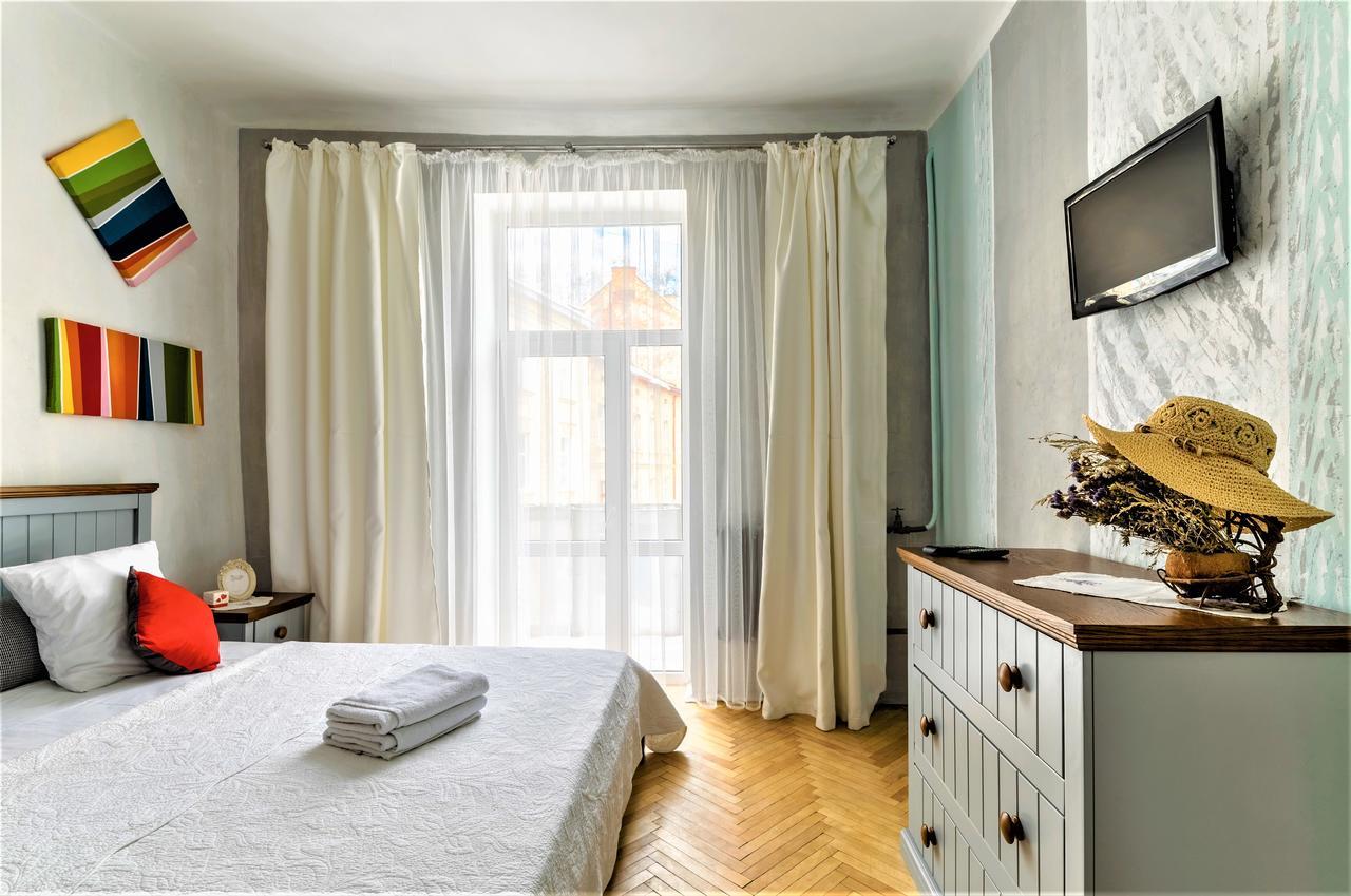 Izuminka V Centre Goroda Lviv Bagian luar foto